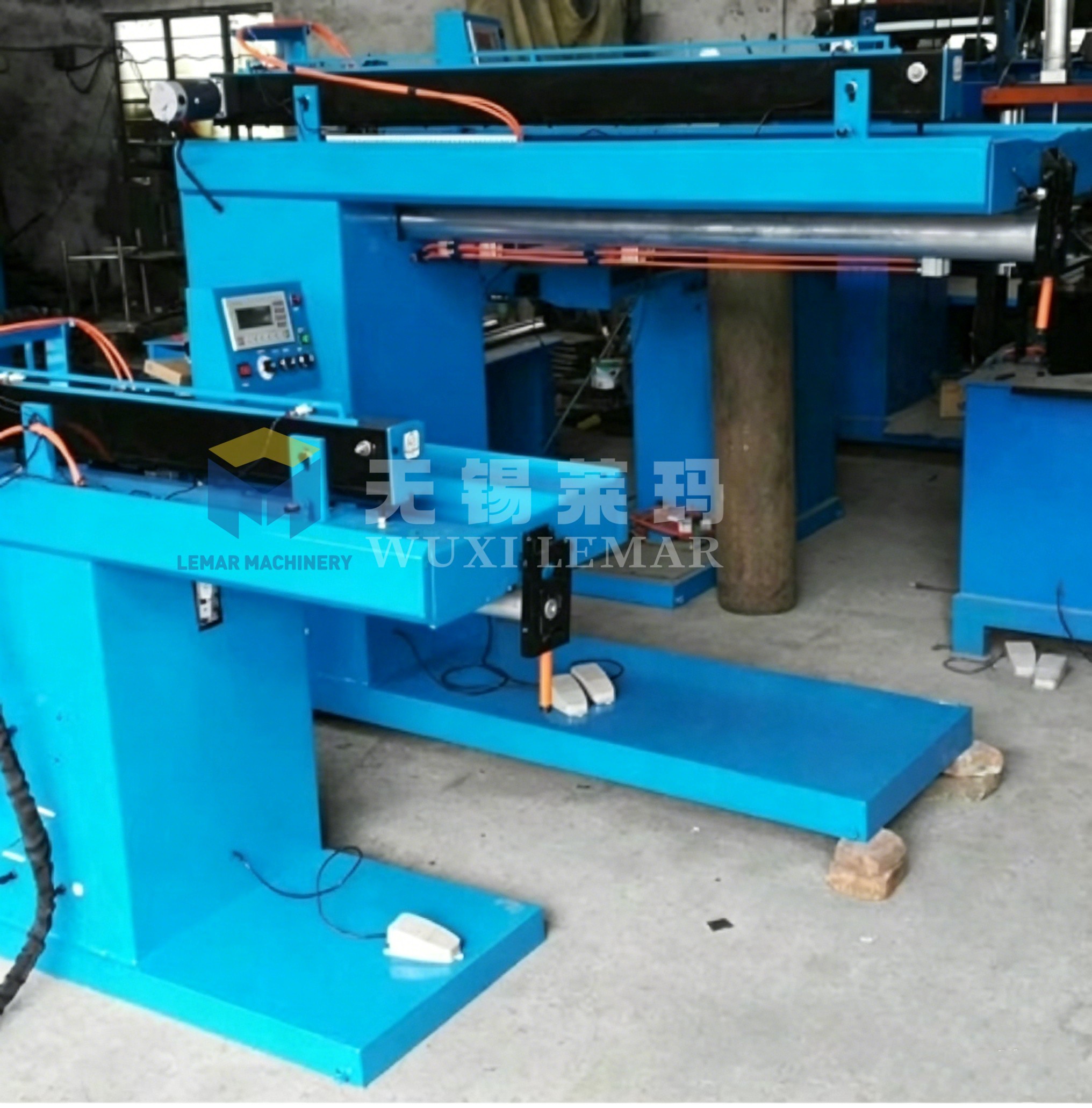 Automatic 1500mm Longitudinal Straight Seam Welding Machine For Tank Pipe