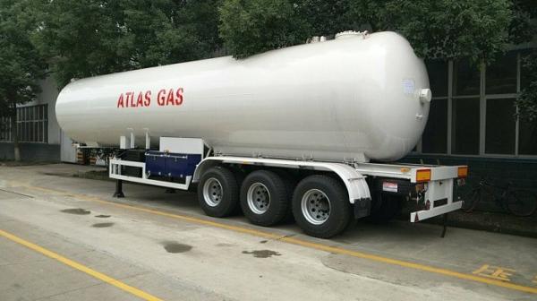 Semi Trailer Lpg Gas Tanker Truck , 49.6cbm Tri Axle Semi Trailer With Fuel Box