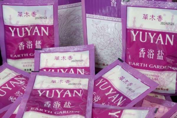 Hydrating Milk Flower Bath Spa Salts Relaxation Relaxing Aromatherapy Foot Bath Soak