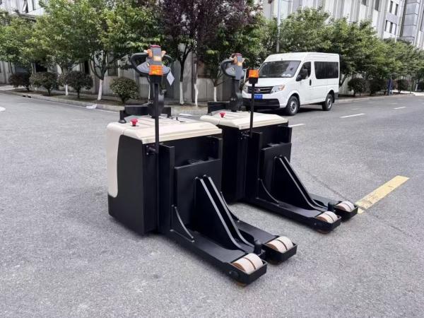 Electric  Bearing Semi Trailer  Walkies Towing Tractor Traction Weight 8000 KG Battery Capacity 24 V 320 AH 