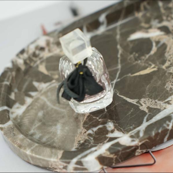 Gold Inlaid Jade Marble Oval Plate Modern Design For Timeless Elegance