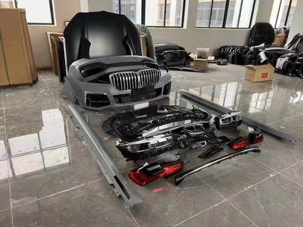 Revamped BMW 7 Series F02 G12 Body Kit With Through Taillight Standard Year 2007-2012