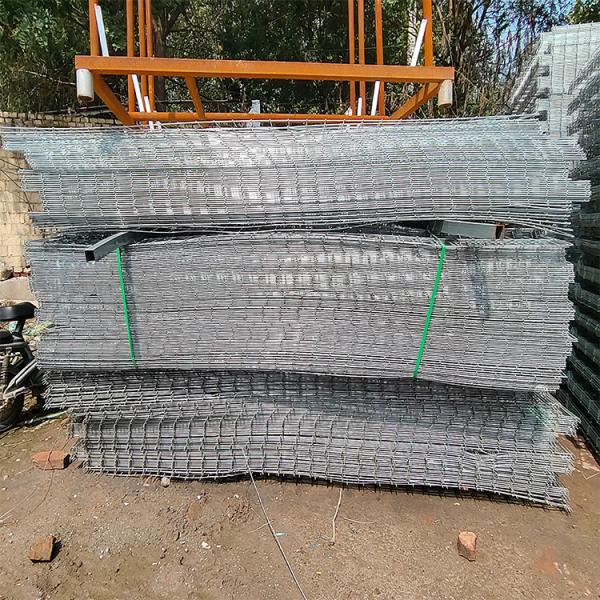 Professional Factory Directly Supply 4x4 Welded Wire Mesh Fence Panels For Rabbit Cage Welded Wire Mesh Panel
