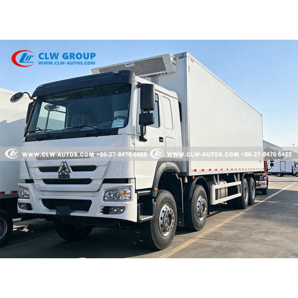 HOWO 8x4 Refrigerated Truck with 20-30 Ton Payload, 400HP Engine, and 58.8m³ Cargo Volume for Cold Chain Logistics