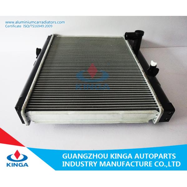 Replacement Toyota Radiator Finish Toyota Sienna' 95-98 MT Aluminum Auto Radiators