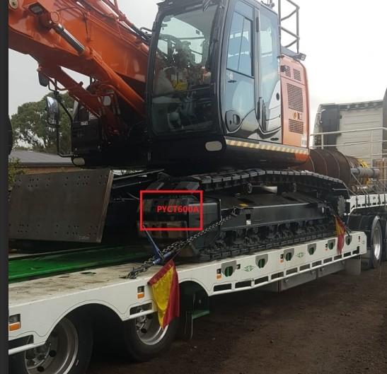 Corrente - nas sapatas da trilha/trilha de borracha da máquina escavadora acolchoa a cor do preto de PYCT600A
