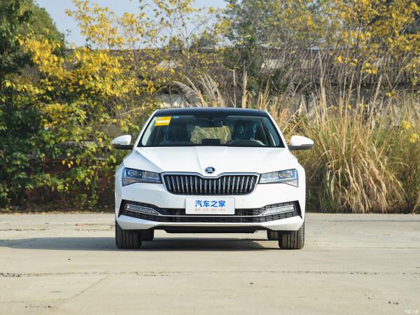 Electric Driver's Seat Adjustment 2024 Skoda Superb TSI 280 AWD SUV for Volkswagen
