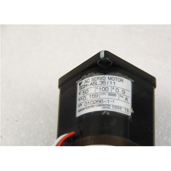 Yaskawa Industrial 50W 200V AC SERVO MOTOR SGM-A5L3SI11 New in original box