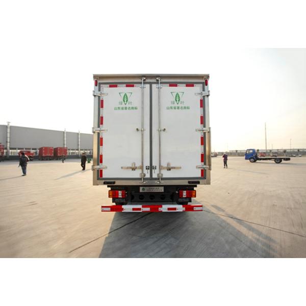 Замораживатель Van тележки коробки холодильника тележек обязанности света HOWO 4X2 8000kg коммерчески