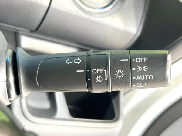 Honda N-BOX Custom Turbocoordinated Electric Sliding Doors On Both Sides Gap Sonar Automatic Cruise Control, Lane Assist, Collision Damage Mitigation System Automatic Lights LED Headlights Smart
