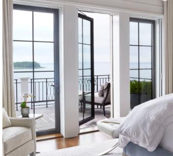 Barrier Free Threshold Aluminum Swing Doors Front Entry ISO9001 For Balcony