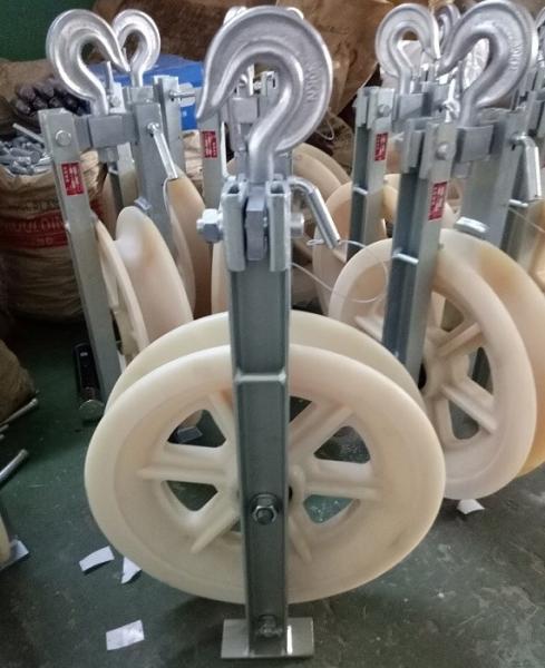 Hook Ring Plate MC Nylon ACSR Conductor Stringing Blocks