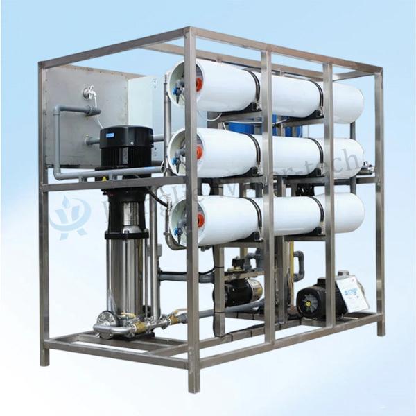Machine automatique de purification de l'eau par osmose inverse avec pompe et contrôle PLC
