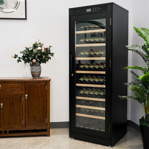 Single Zone Black Wood Drink Cabinet Lockable Kitchen Wine Cooler Furniture Armoire à boissons en bois noir à zone unique meuble de cuisine verrouillable
