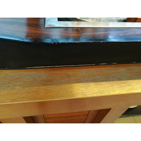 Шлюпка сформировала коммерчески счетчик шведского стола суш оборудования шведского стола сделанный Махоганы Рефригератед