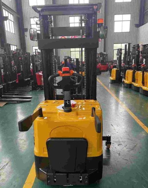 2000kg 1500mm 24V/210Ah Full Electric Stacker com certificado CE para armazenamento a frio e uso na indústria alimentar