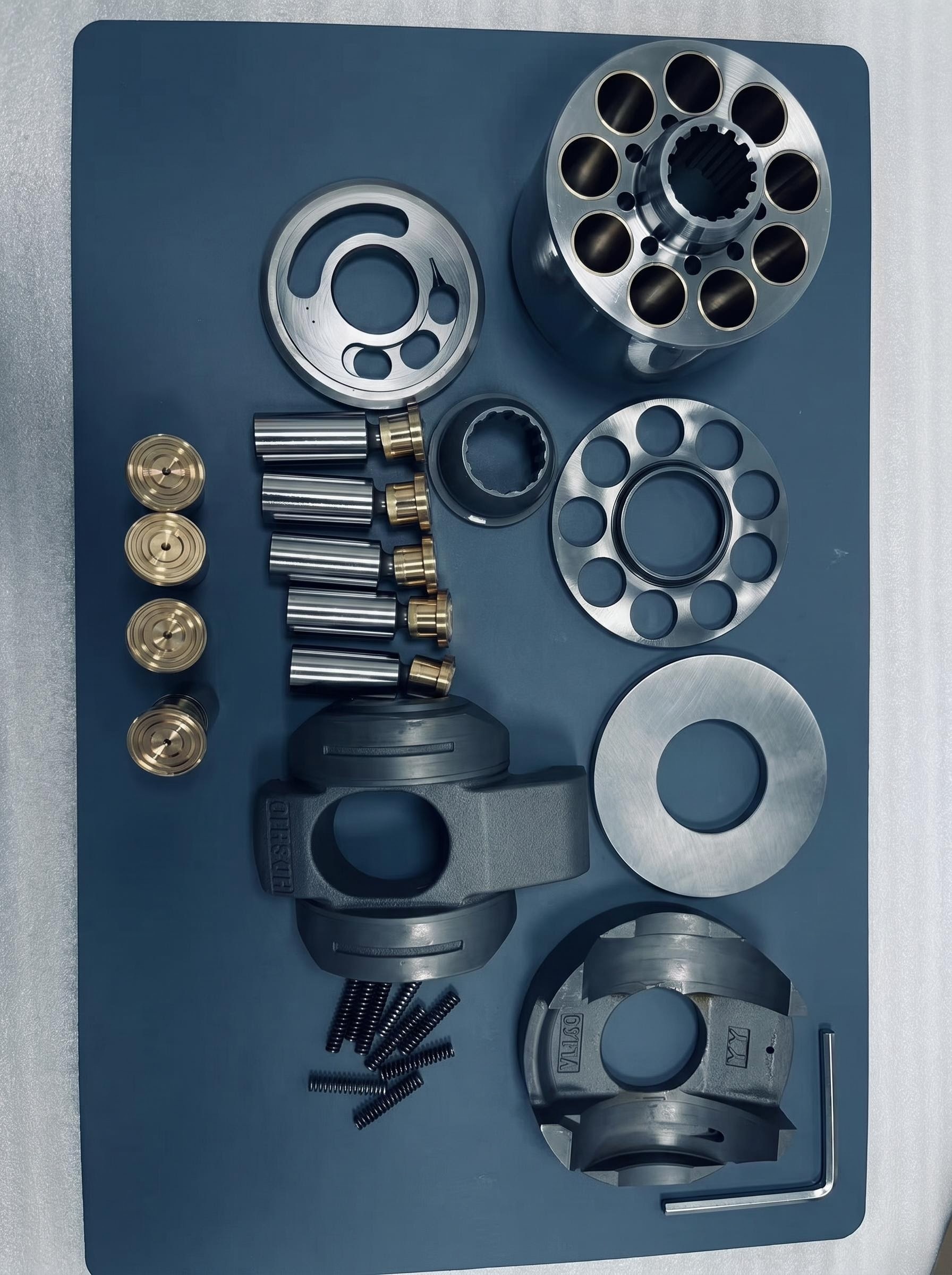 Hydraulic Pump Repair Kit HPK055K for EX120-6 EX135  EZ110 ZX120 Part Numbers: 2042059, 2044792 Metal Spare Parts for Excavators