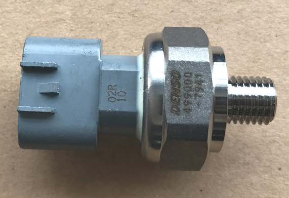 499000-7941 OIL PRESSURE SWITCH VALVE OEM REPLACEMENT FOR HINO 2.4L/3.5L ENGINE