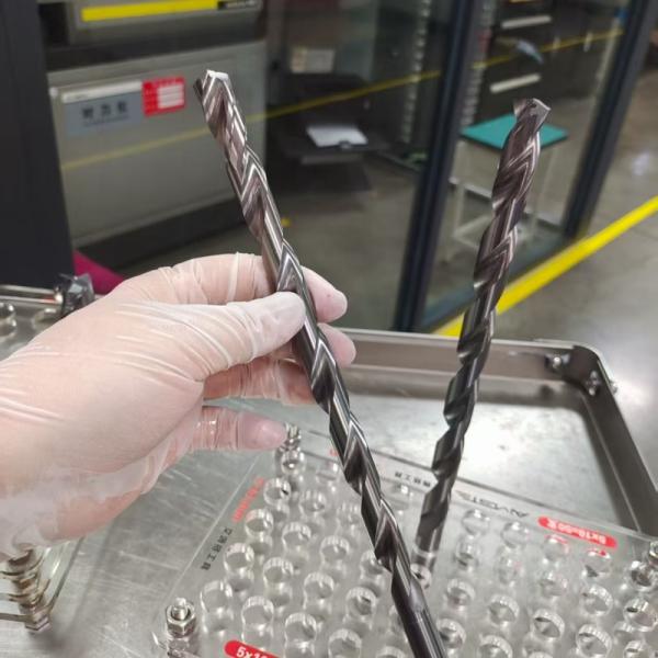 High Rigidity Solid Carbide Drill Bit Coolant Through Deep Hole Drill For Aluminum