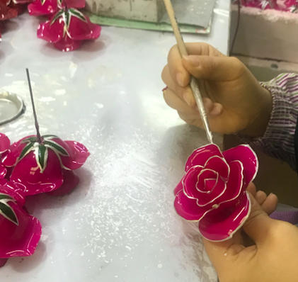 High Quality Gold Trimmed Rose Preserved Flower Beautiful Handmade Gifts for Woman