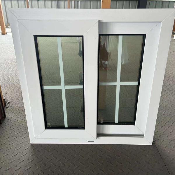 Ventana corrediza de vidrio de PVC/UPVC resistente a impactos con mosquitera y acero plástico duradero para balcón de villa, con gran demanda en 2025