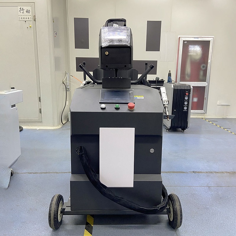 4-In-1 Water Cooled Hand Held Laser Welding Machine 1000W 1500W 2000W 3000W Laser Fiber Welder