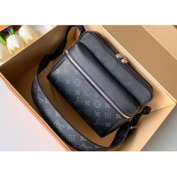 Black Square Taiga Leather Message Luxury Cross Body Bag Single Shoulder