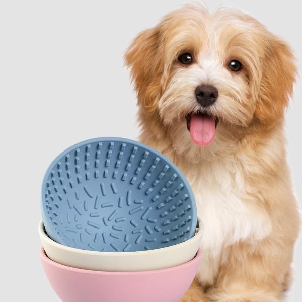 Pet Feeding Bowl Round Silicone Dog Bowl Slow Feeder for Healthy Eating Interactive Feeder