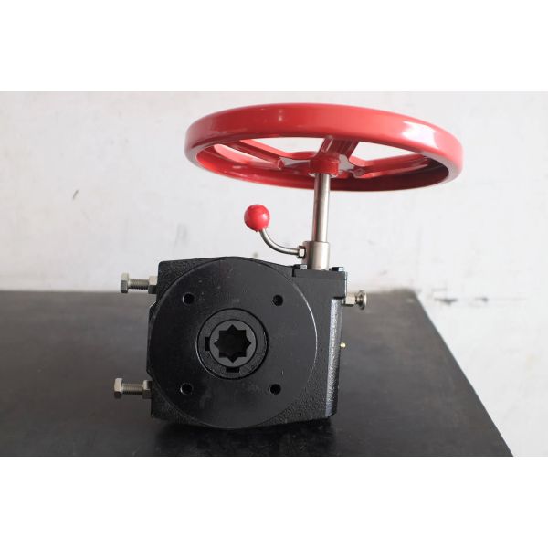 Hand Wheel Operated Manual Override Gearbox with Double Acting Aluminum Construction for Pneumatic Actuators