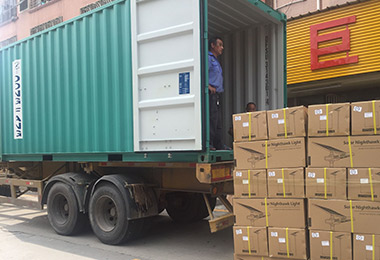 Регулируемый солнечный уличный свет 180lm сада IP66 водостойкий