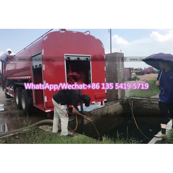 Camión de la lucha contra el fuego de Sinotruk HOWO 6X4 371HP con el tanque de agua 20000L