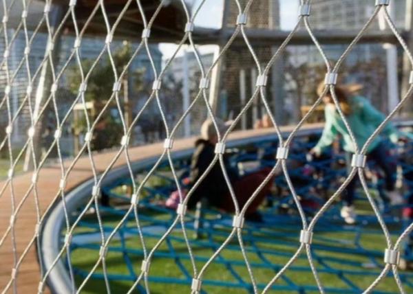 SS304 3mm Knotted Cable Stainless Steel Rope Net Netting 55mm Mesh For Fencing