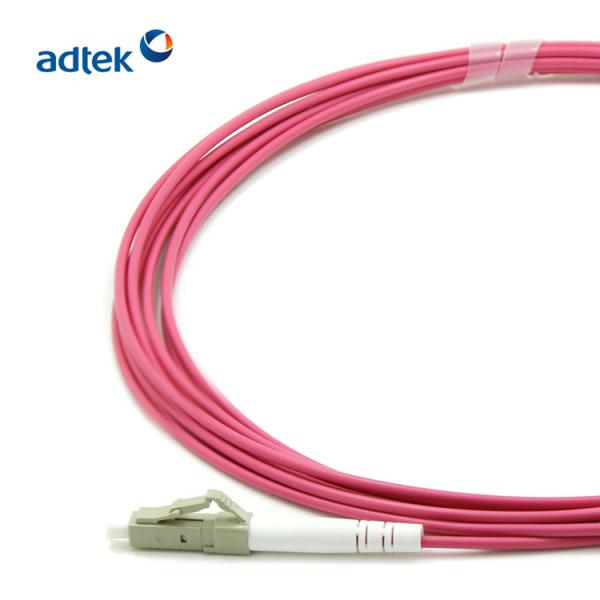 LC LC 50/125um Multimode Fiber Patch Cord OM4 2 Core Fiber Optic Cable