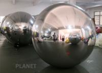 Grandes boules accrochantes gonflables argentées de miroir de PVC pour la décoration de Noël d'événement
