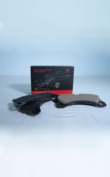 LR025739 Brake Pad Replacement 8.5 X 5.6 X 2.6 Inches Optimal Braking Performance Safety