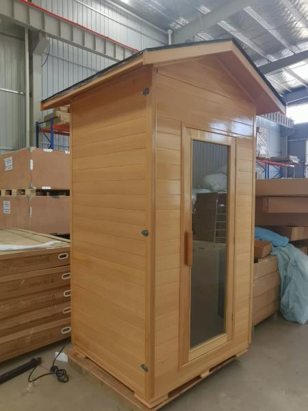 Modern Solid Wooden Outdoor Sauna Room For 1 Person