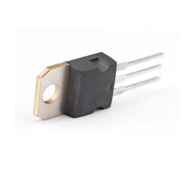 TRIAC 600V 126A Electronic Integrated Circuits 3 Pin TO-220AB Insulated Tube BTA12-600BRG