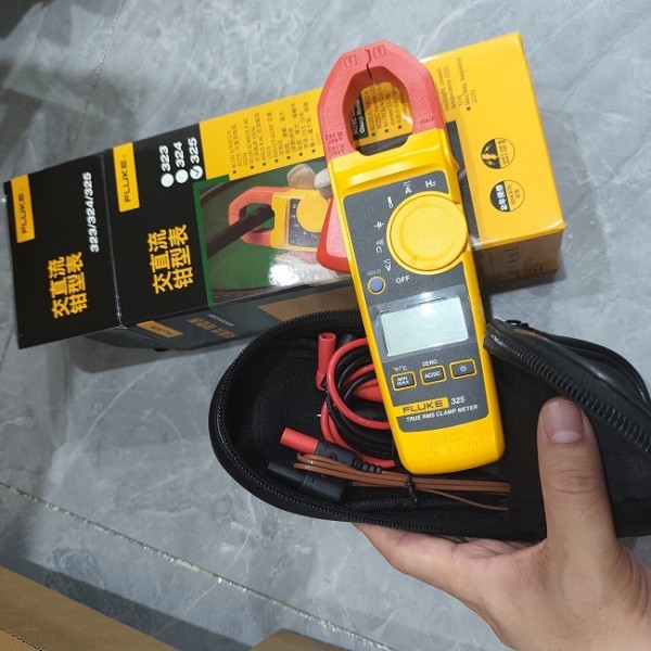 325 FLUKE True RMS Clamp Meter for Electrical Testing and Maintenance