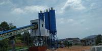 Alta productividad ≤ 120 m3/h Planta de máquinas de batería de hormigón de mezcla de hormigón fija con mezclador de hormigón de doble eje JS2000