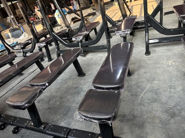 Machines commerciales de gymnastique culturisme haltérophilie entraînement à domicile salle de sport banc plat en acier durable