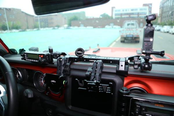 Jeep Wrangler JL Aluminum Center Console Bracket Dashboard Mount for Car Phone Holder