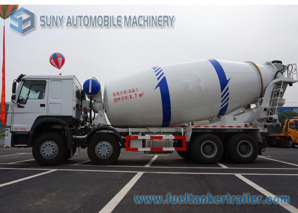 Sinotruck Howo Brand 12 Wheeler Mixer Cement Truck 16 Cubic Meters