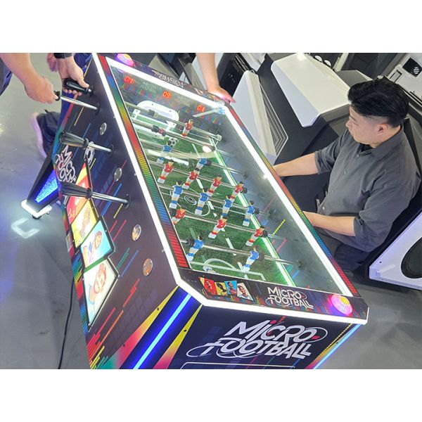 Coin-Operated Table Football Arcade Machine 2-Player Commercial Foosball Soccer Table Premium Electronic Foosball Table Commercial Arcade Football Simulator for Amusement Centers