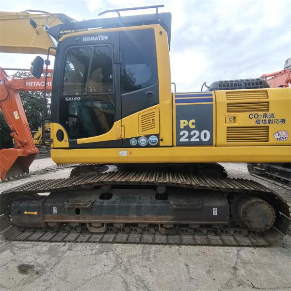 Good Condition 22 Ton Hydraulic Used Komatsu PC220-8 Excavator from Japan in Shanghai