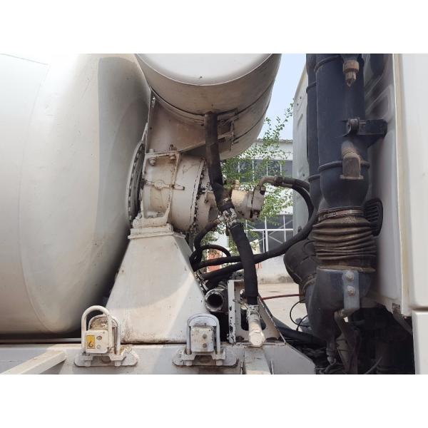 Used Howo 25ton Concrete Mixer Truck with 10CBM Capacity and Unique Selling Point