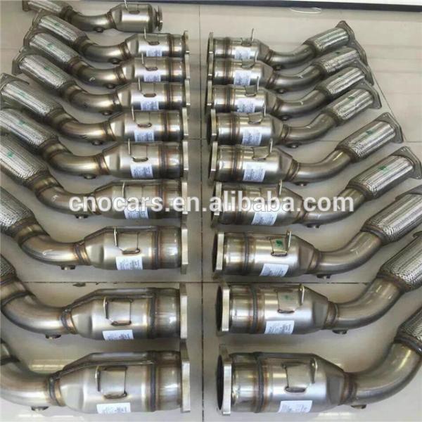 Ceramic Honeycomb Car Catalytic Converter Cleaner For Porsche Cayenne Turbo 95511302150 955113