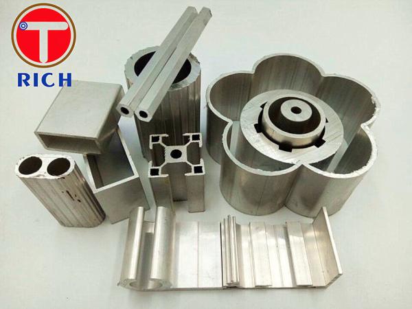 GB/T6892 Profilé en aluminium 6063 6061 6082 1060 Extrusion à chaud