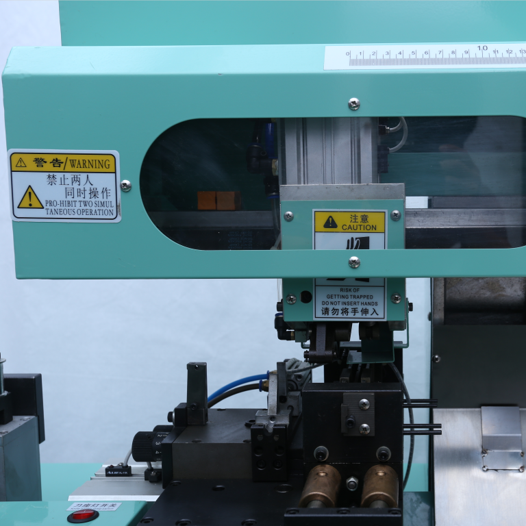 Factory High Speed Fully  Automatic Wire Cutting And Stripping Machine For Large Wire