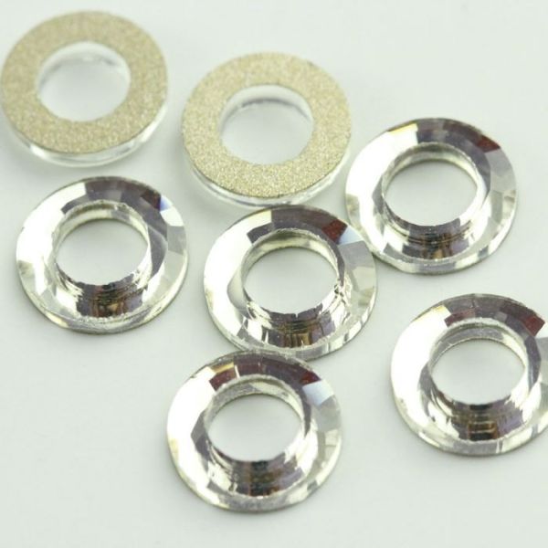 Diamantes de imitación de vidrio transparente en forma de anillo sin fijación en caliente