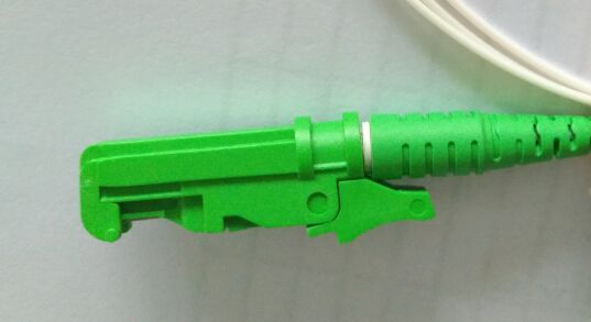 Метра отрезка провода оптического волокна SM APC G652D мультимодный 2 для сети FTTH